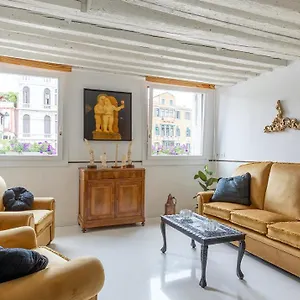 Apartment Luxury On The Gran Canal With Wonderful View